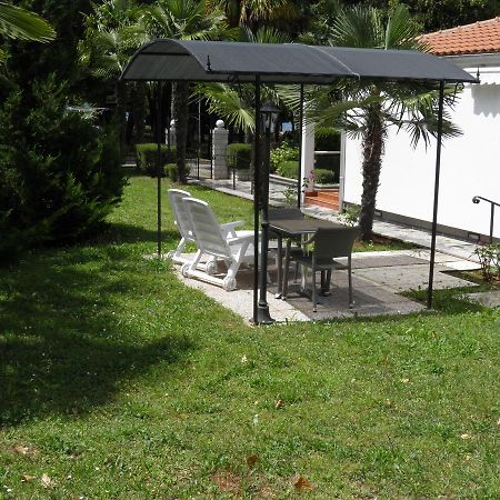 Apartment Alsia Πόρετς Εξωτερικό φωτογραφία