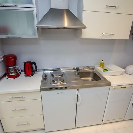 Apartment Alsia Πόρετς Εξωτερικό φωτογραφία